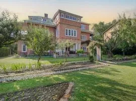 SaffronStays Awakening - 5BR heritage villa with Kashmiri art, nature walks & authentic cuisine near River Jhelum, Srinagar
