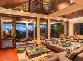 Villa Melita 5 bedrooms, hillside location with pool and seaview