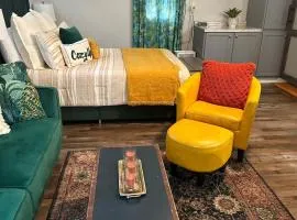 Cozy full studio In-law suite