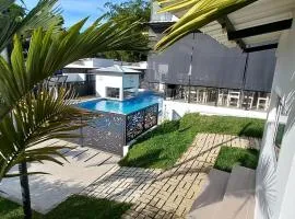 Hotel y Cabañas Parinzzi