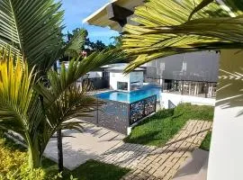 Hotel y Cabañas Parinzzi