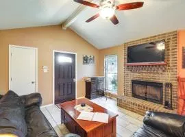 Walk to ATandT Stadium Game Day Home Base with Patio!