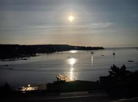 Harbours View, ξενοδοχείο με υδρομασάζ σε Portuguese Cove