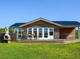6 person holiday home in Løkken