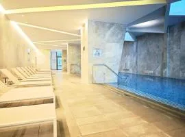 Melbourne City 2 Bedrooms, Double Beds, High Rise View