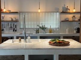 Locanda Laltra Cucina, hotel in Yokosuka