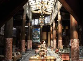 Sangzhu Staycation Kangzhu Luxury Residence ( Dukezong Ancient City, Shangri-La)