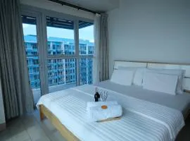 Bayshore Sunset Suite