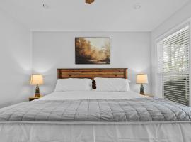 Serenity pointe lake house, hotel di Andalusia