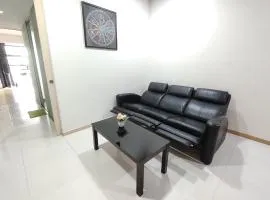 KL studio with Private Jacuzzi