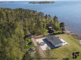 Luxury villa, hotel de lujo en Kristinehamn