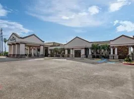 Baymont by Wyndham Port Arthur - Groves Area