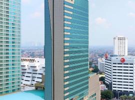 Grand Whiz Hotel Praxis Surabaya, majoitus kohteessa Surabaya