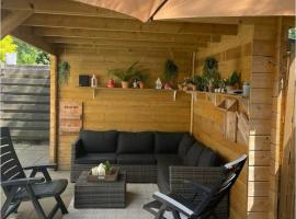 Chalet in de bossen bij Garderen, Hotel in Putten