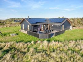 LK692-Lokken-Redningsvejen-Nord-35, hotel din Løkken