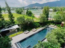 Laguna Lakeside apartments with panoramic view