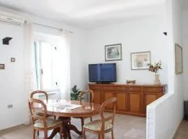 GuestHost - Cozy Apartment in Grumo Appula