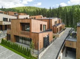 Chalet Velvet by Fomich