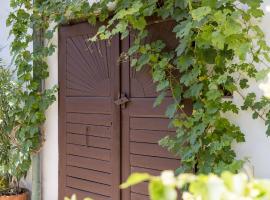 Ferienherbergen S & J Zeisz, hotel in Podersdorf am See