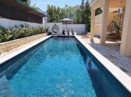 Apartment 5237-3