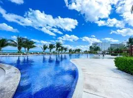 Punta me Luxury Apartment Beach front