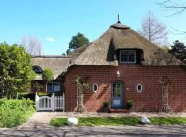 Reetdach-Refugium mit Garten SPO