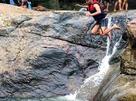 Kandy - Meemure Traval Master、Meemureのホテル