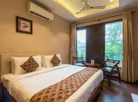Cosy Grand, Chanakyapuri by The Cosy Hotels