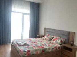 Cozy Apartment near Metro Sarajishvili