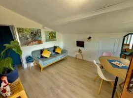 Maison des Chênes 64 - Independant apartment with terrasse