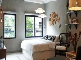 Collection O Jasaen Stylish Boutique Hotel