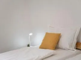 BAYT Apartment - FREE PARKING