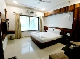 Hotel Royal Satyan Inn