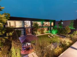 52 Creative Workshop Hotel, three-star hotel in Shanshiwang