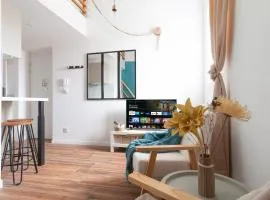 Le Soyeux - 100m de la Gare & parking privé