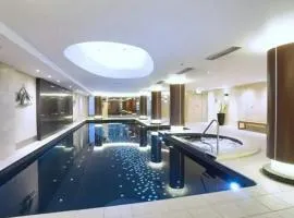 Regency Hyde Park