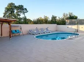 Awesome Home In Benkovac With Wifi