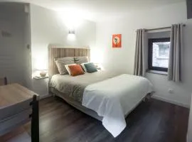 Chambre indépendante avec salle de bain privée