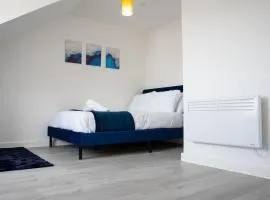 New Build cosy one bedroom - CDF