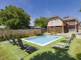 Holiday Home Zsuzsi by Interhome