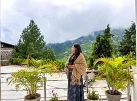 Hotel Shiva Lake Mussoorie - 360 Degree View - Free Parking