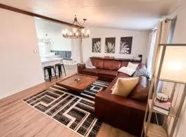 The Lookout At Lakewood, By M Host