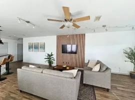 Midtown modern retreat!
