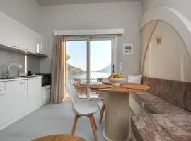 Skalia Mountain & Sea Suites