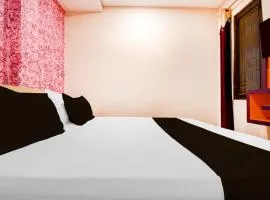 Super Hotel O Brij Inn and Banquets