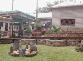 Buladde Palm Villa Hotel, ξενοδοχείο στην Καμπάλα