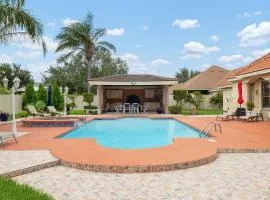 Valley Getaway! Pool House