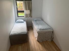 Peer Gynts vei 77, homestay in Moss
