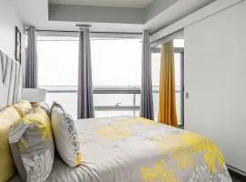 Sunshiny 1 BD 61st Floor Outstanding View