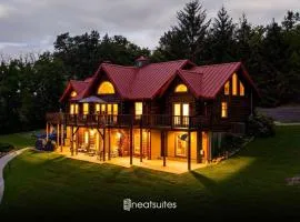 Log Home on Williamstown Lake - Near Ark